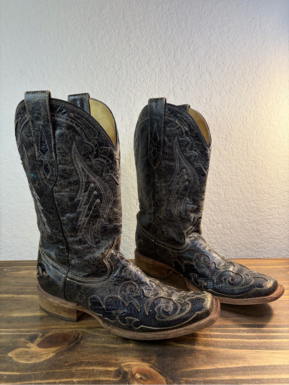 Corral Black Distressed Leather Western Cowgirl Square Toe Boots A2402 Sz 10M